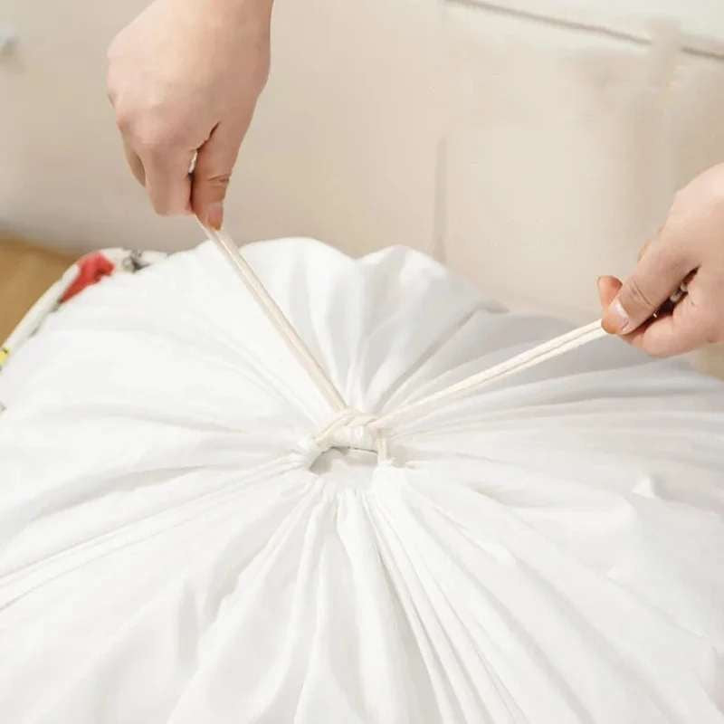 Korpa za odlaganje odeće i prekrivača