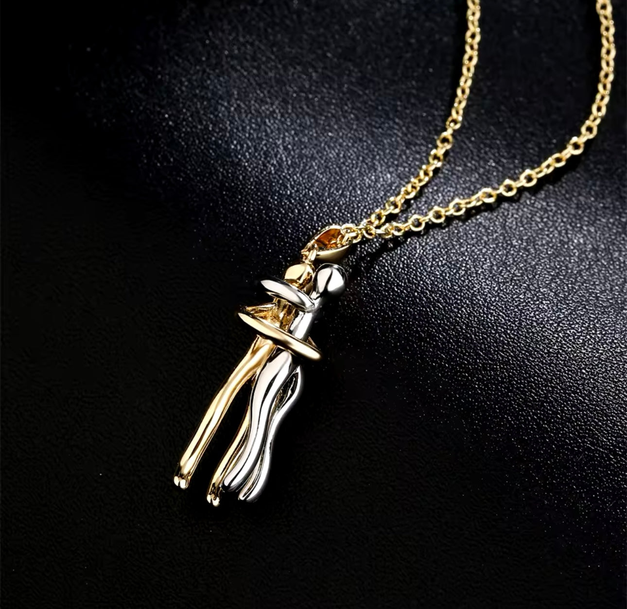 Beskrajni zagrljaj ogrlica